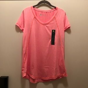 Xersion Semi Fit Short Sleeved Shirt in Maui Coral